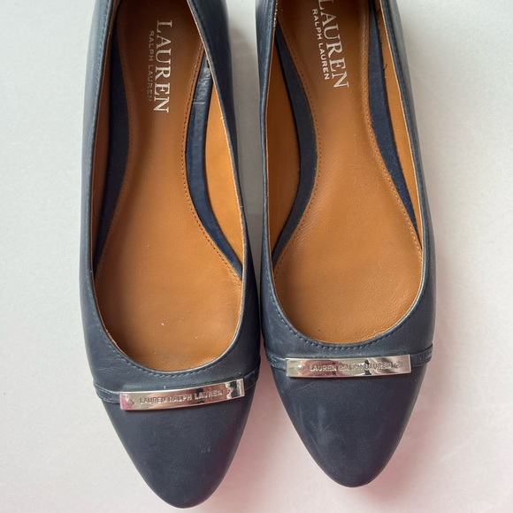 CLEARANCE 🚨 Authentic LAUREN RALPH LAUREN Navy Blue Farrel 100% Leather Flats - Picture 2 of 12